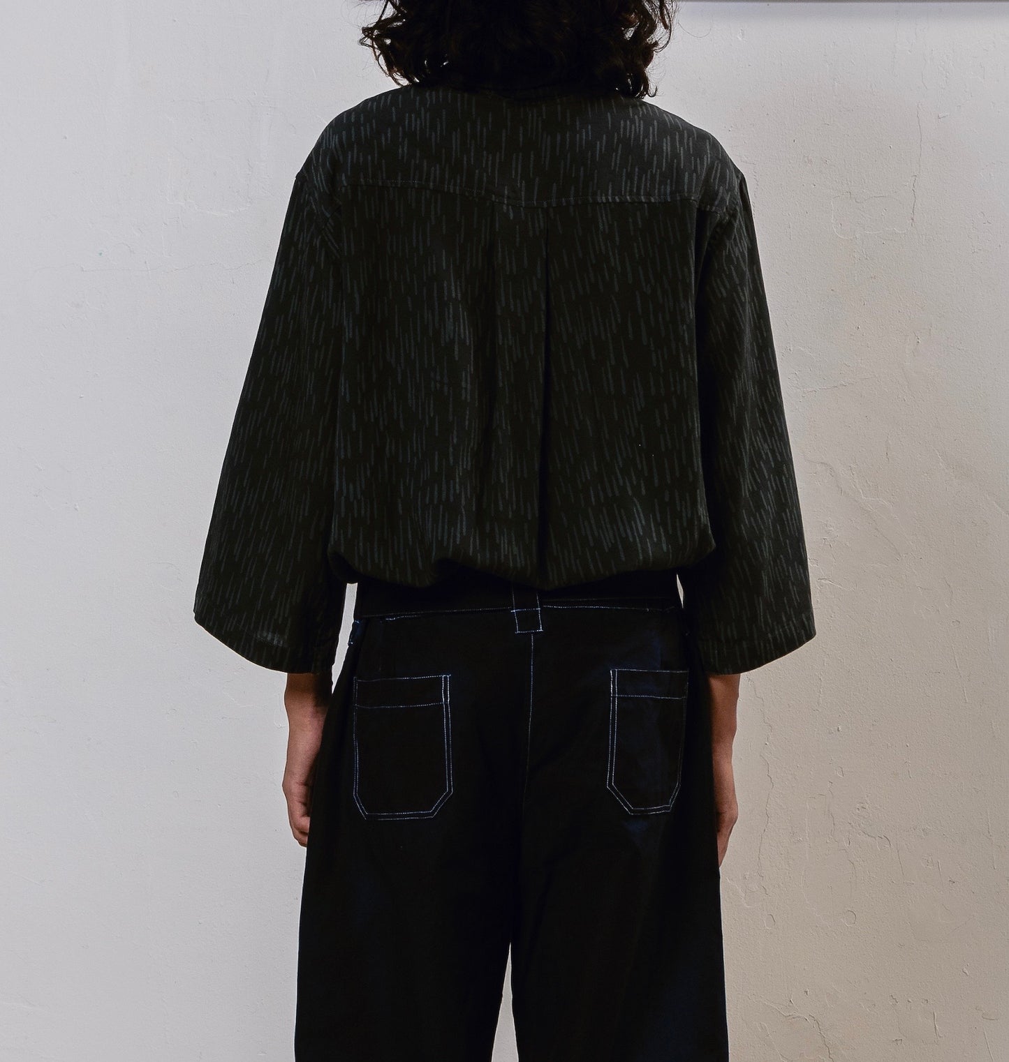 Garment-dyed Pleated Belted Pants with RESIST Lining